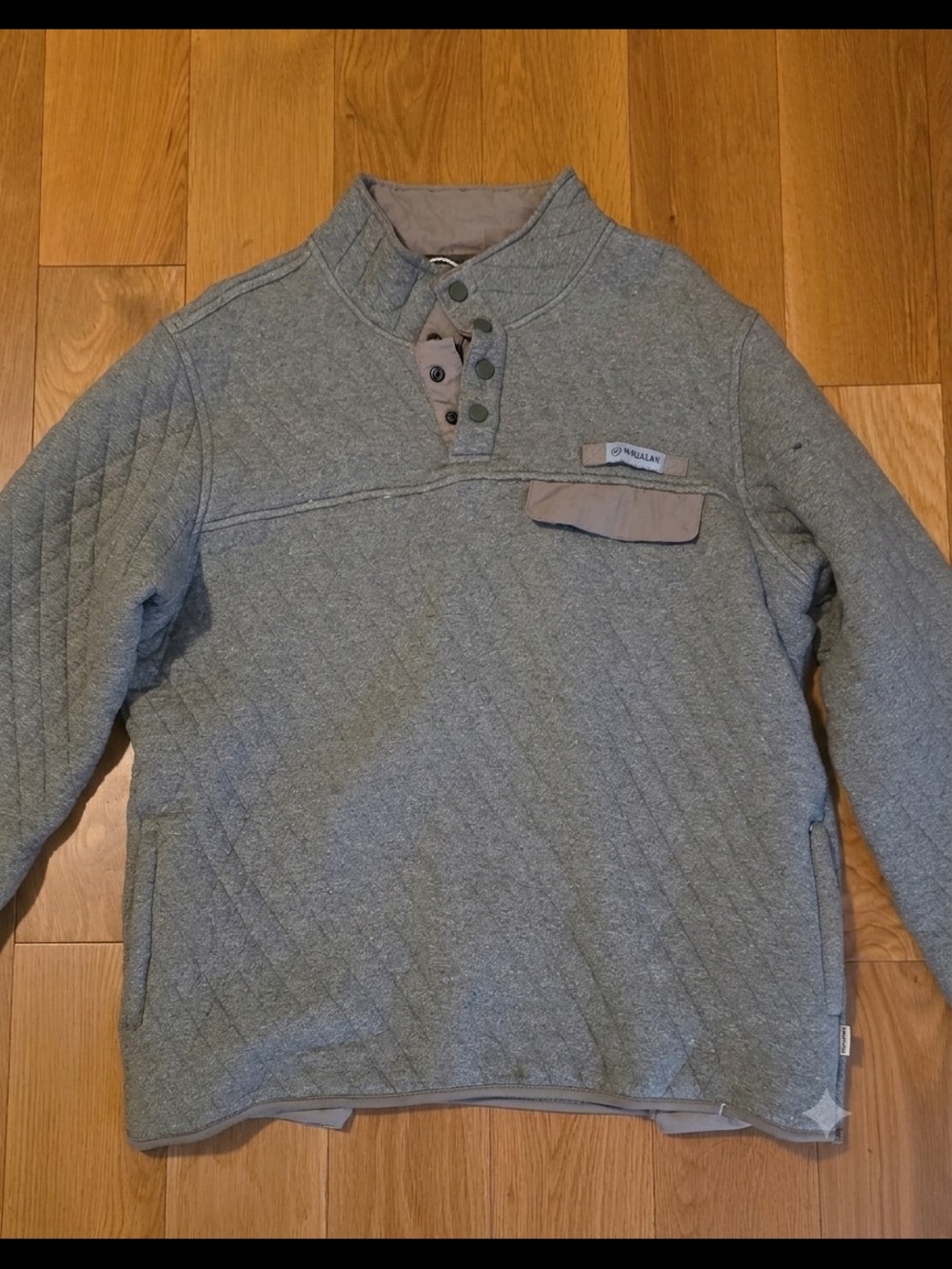 Quilted Pullover Sweatshirt in Heather Gray-Magellan